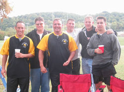 2005_oct_alumni_6post-game_0006