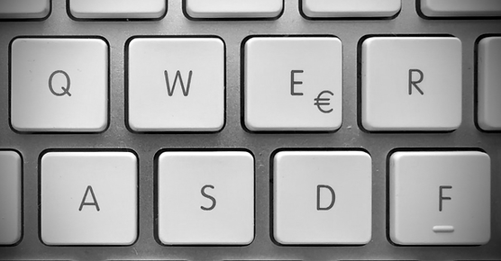 Computer Tastatur.mit großen Buchstaben 