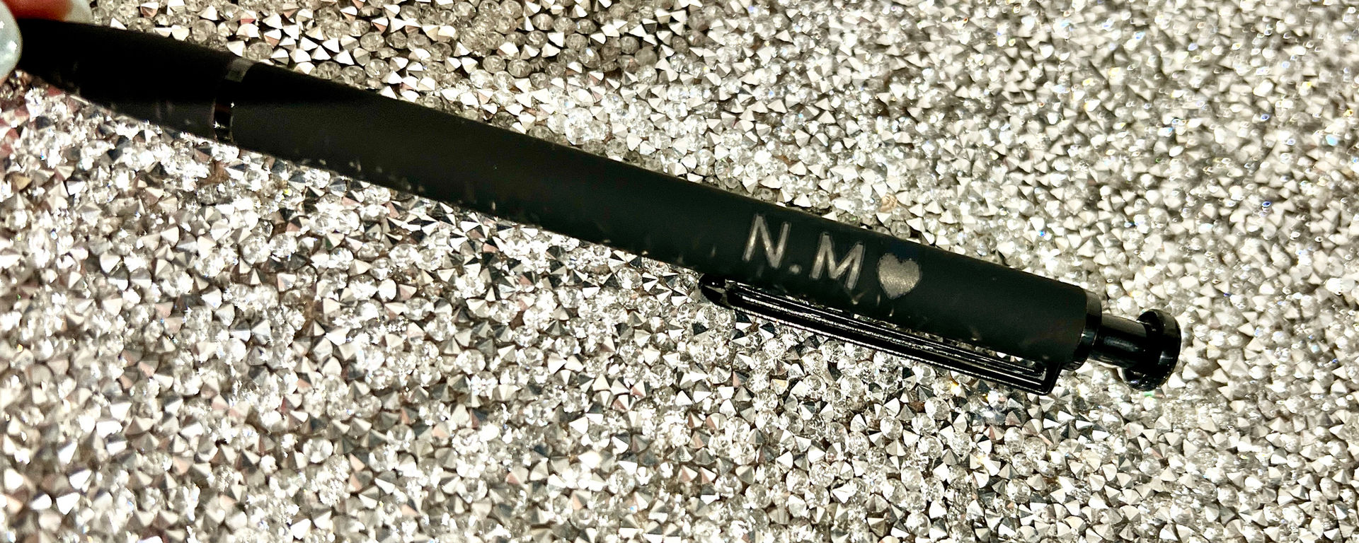 custom engraving, custom engraving miami, miami engraving, custom gifts miami, custom pen engraving, pen engraving, custom pens