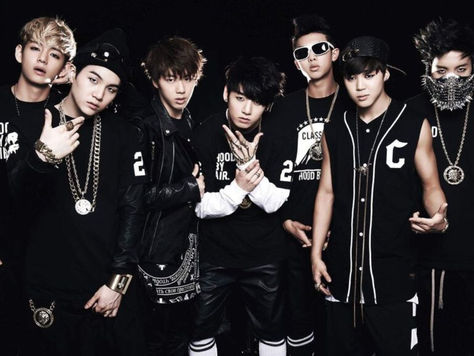Porque dizer que o BTS não combina com hip-hop não é só uma opinião, é um recorte muito específico (e limitado) da trajetória de um grupo que nasceu, cresceu e se estruturou a partir desse gênero.