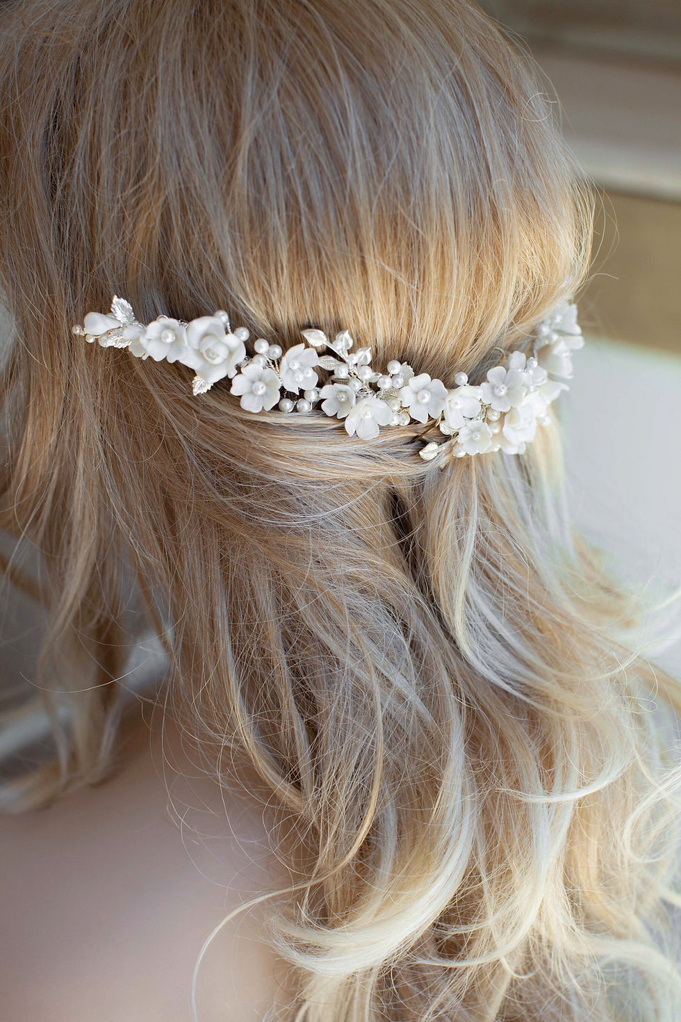 Miniatura: Bridal headpiece (pettine da sposa)