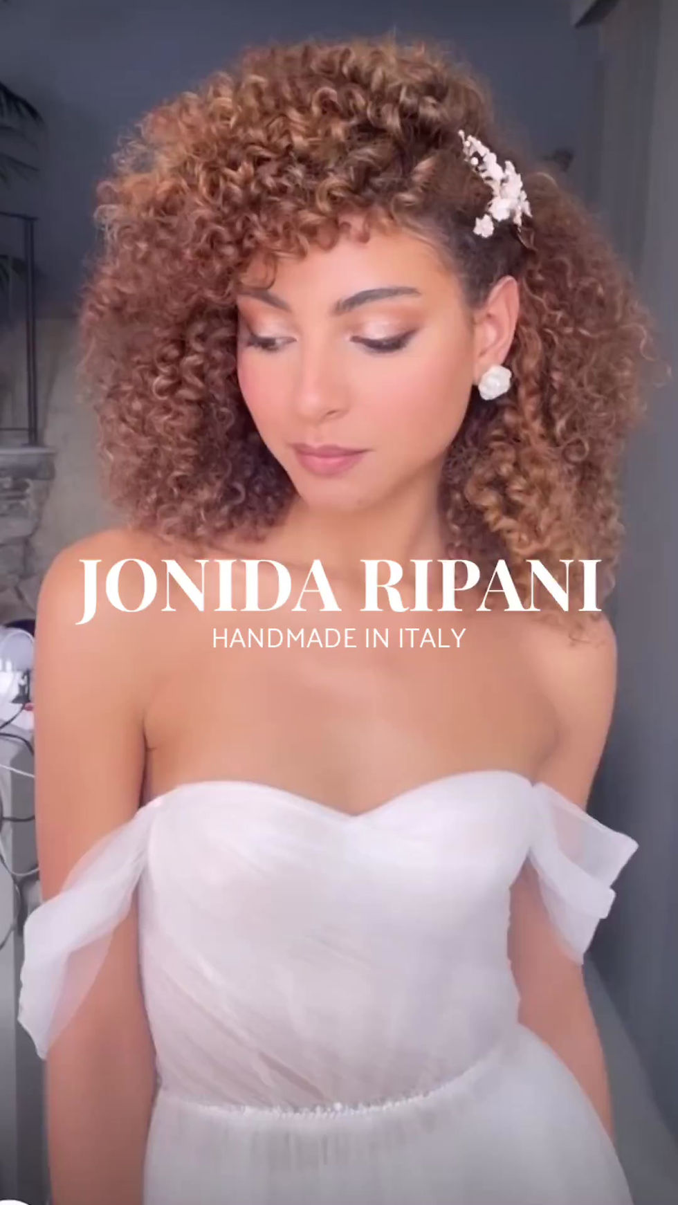 Miniatura: Orecchini sposa Peony Stud
