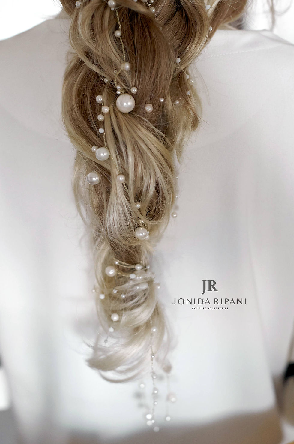 Thumbnail: Bridal Cascade Pearls