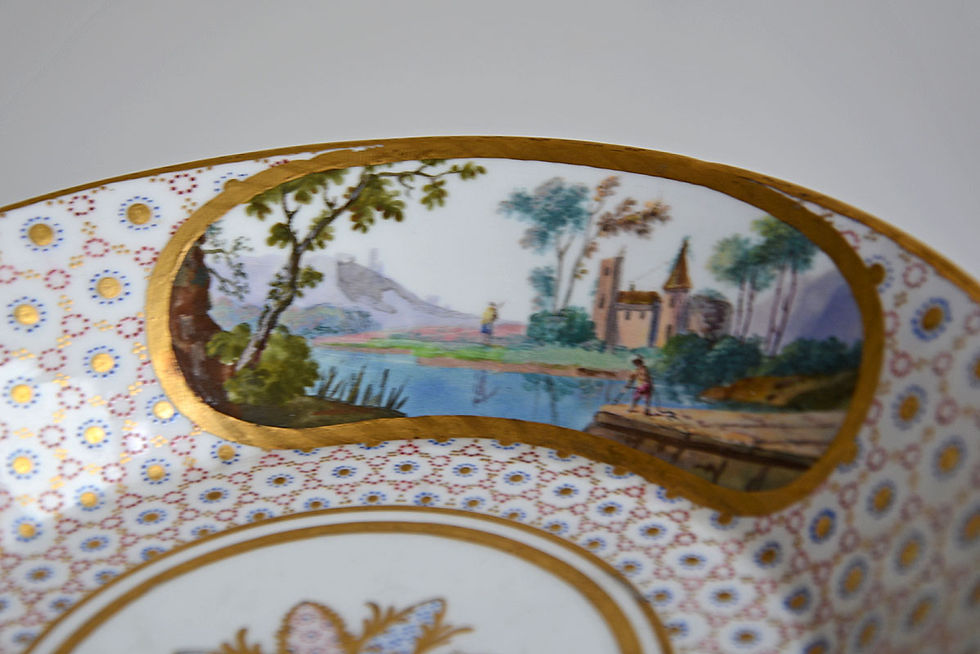 Miniaturbild: Sèvres – Henkeltasse mit Teller, markiert 1768