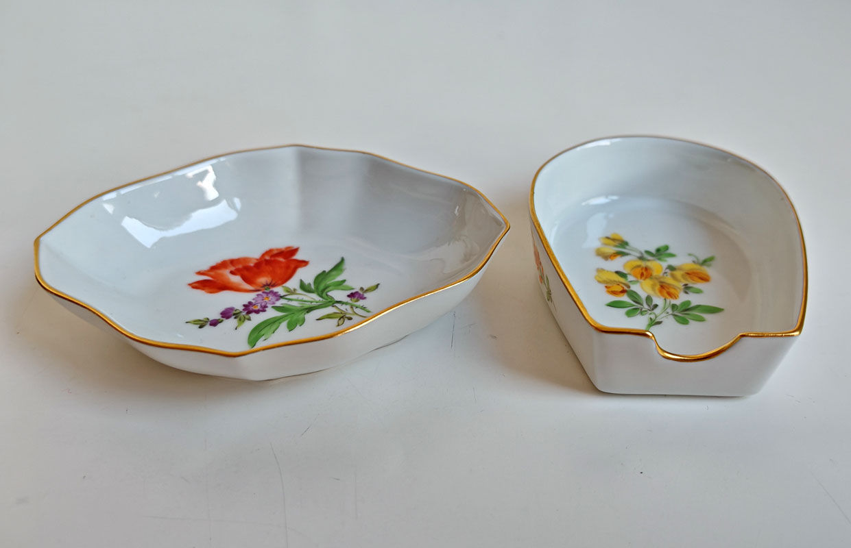 Meissen, Schälchen und Ascher, Blumenmalerei