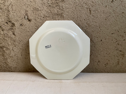 クレイユ モントロー 　オクトゴナル プレート18cm N-922/ クレイユ モントロー オクトゴナル プレート18cm N-922/ - メルカリ