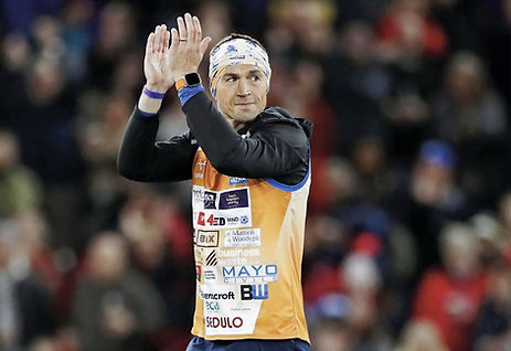 Kevin Sinfield, England Rugby Union coach and legendary Leeds Rhinos captain, CBE, keynote speaker available through Holo Global.