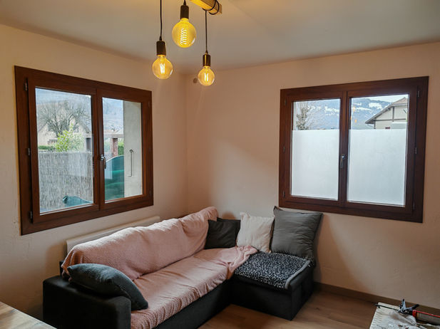 Menuisier pose de fenêtres, portes ouverture bois pvc alu