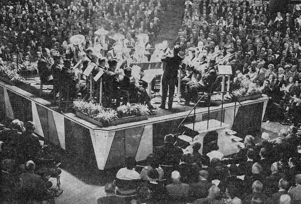 Yorkshire Imperial Metals Band - British Open - 1963 - Photo used with kind permission from IBEW Brass Bands Historical Resources