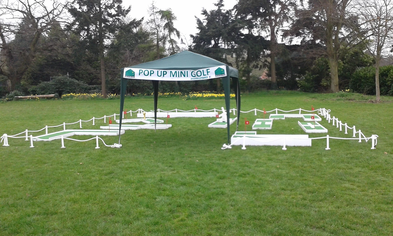 Pop Up Mini Golf