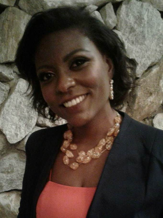 Eng. Civil Gabriela Amarante