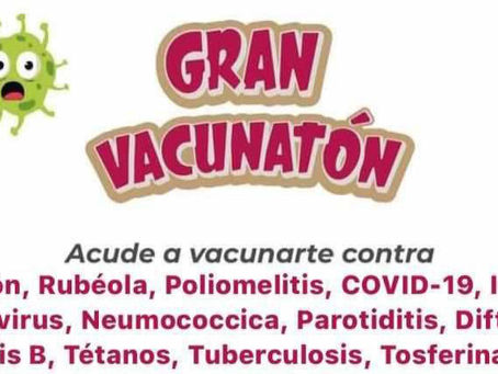 SE REALIZÓ EL GRAN VACUNATÓN EN LA PLAZA CÍVICA