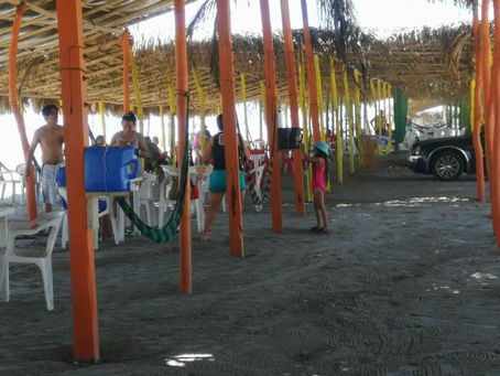 SE PREPARA EL SECTOR COMERCIAL DE LA PLAYA PARA RECIBIR AL TURISMO EN SEMANA SANTA