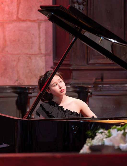 RB-AdManaurem-Concert-8.jpg