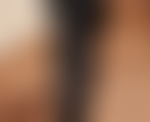 Salon Deep Conditioning vs. At-Home Masks: When to Do Each (and Why Both Matter)