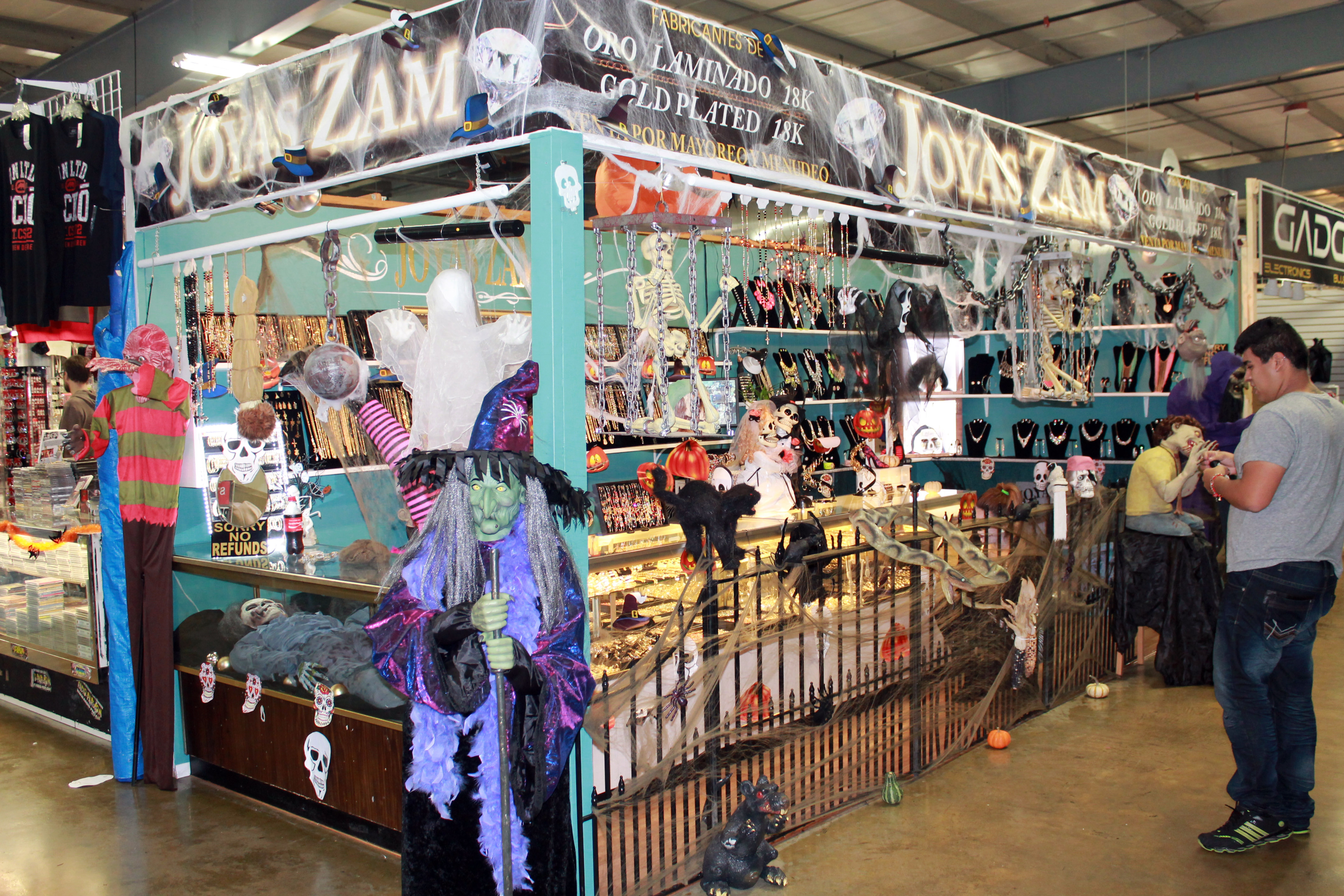 1st Place Halloween Vendor Contest