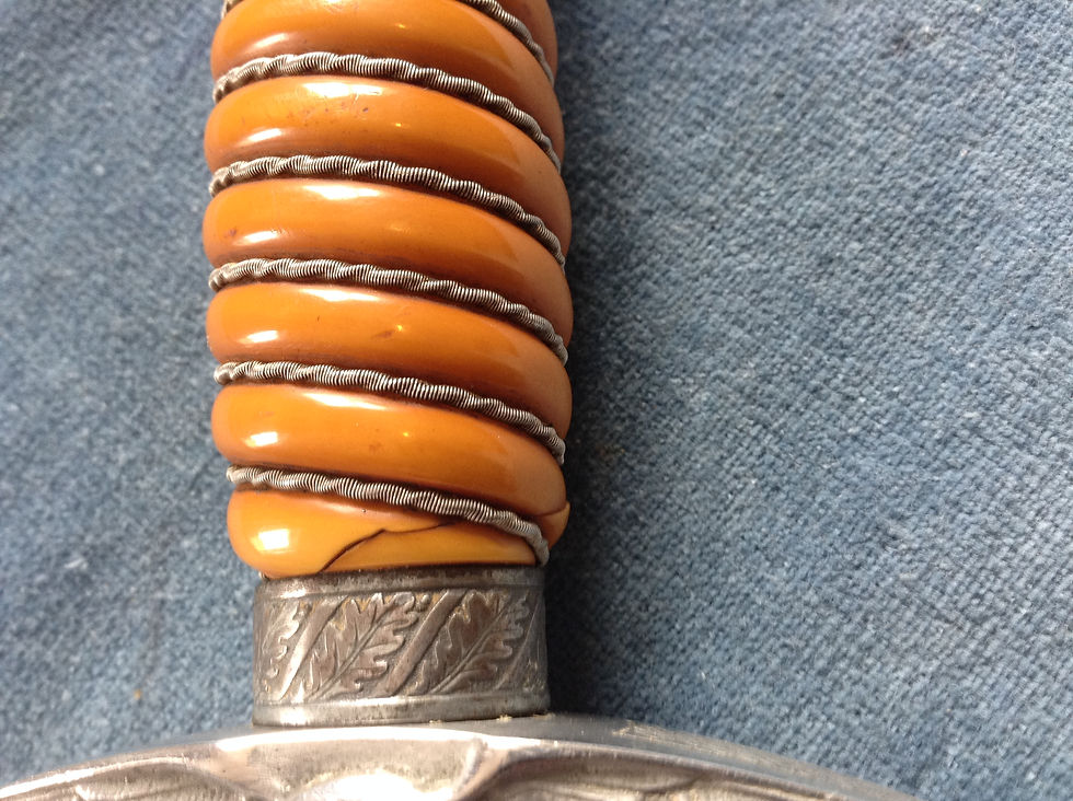 Thumbnail: Genuine WW2 GERMAN S.M.F. Solingen 2ND MODEL LUFTWAFFE DAGGER