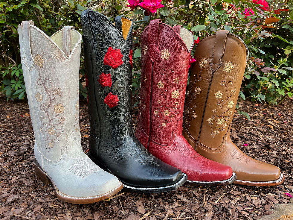 Thumbnail: Women's boots in four colors