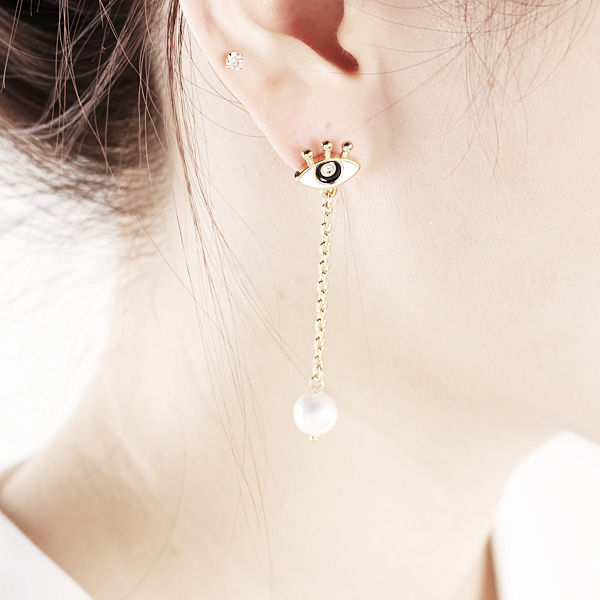 Thumbnail: Egyptian Dreams Nun Pearl Drop Earring