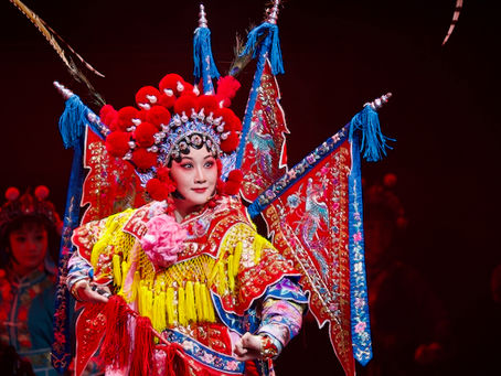 Vikrant Kishore Explores Ningbo’s Traditional Operas: Yong, Ninghai, and Yue