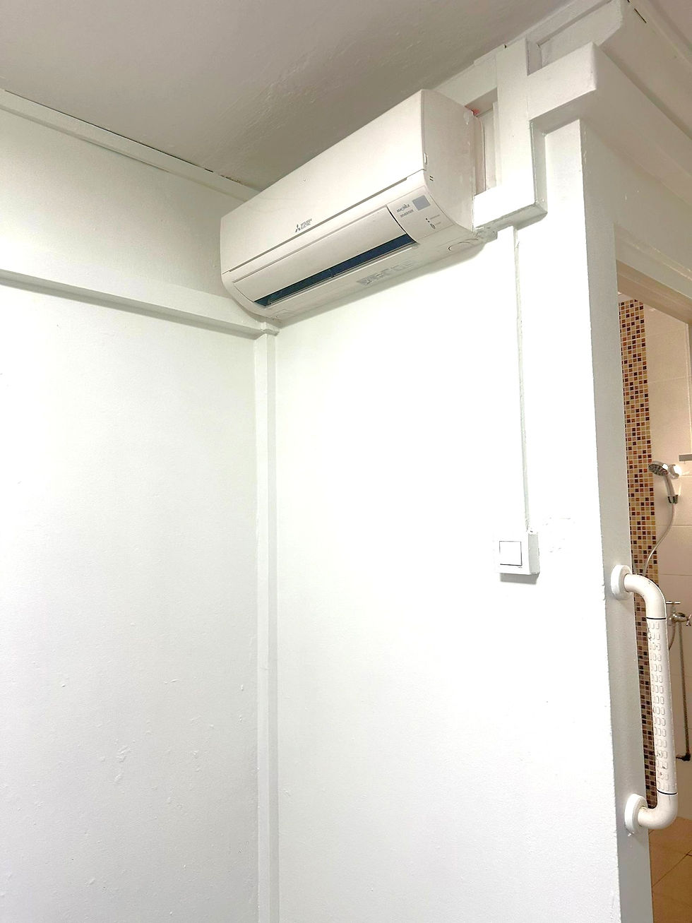 Thumbnail: Master room for rent at Blk 211 Ang Mo Kio Avenue 3, Single Pax Only!