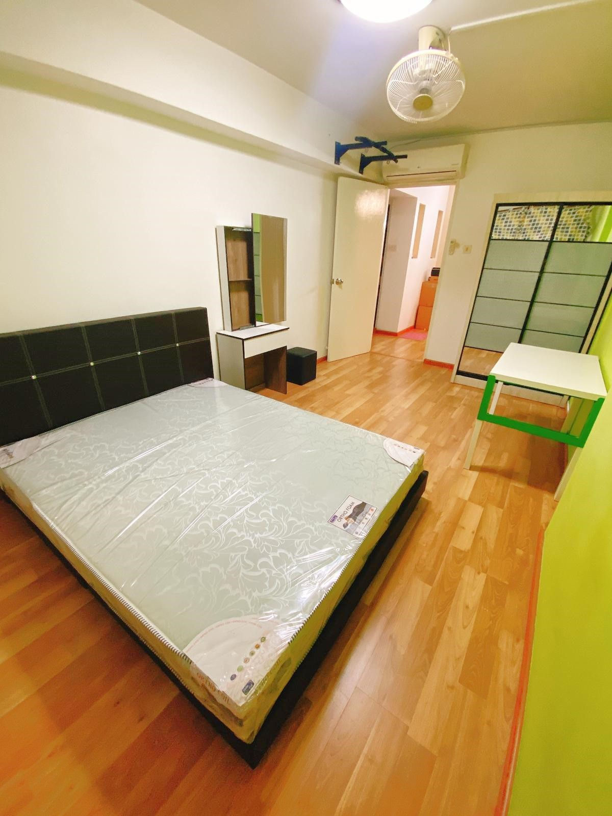 2 Commmon rooms for rent at Blk 312B Anchorvale Lane!