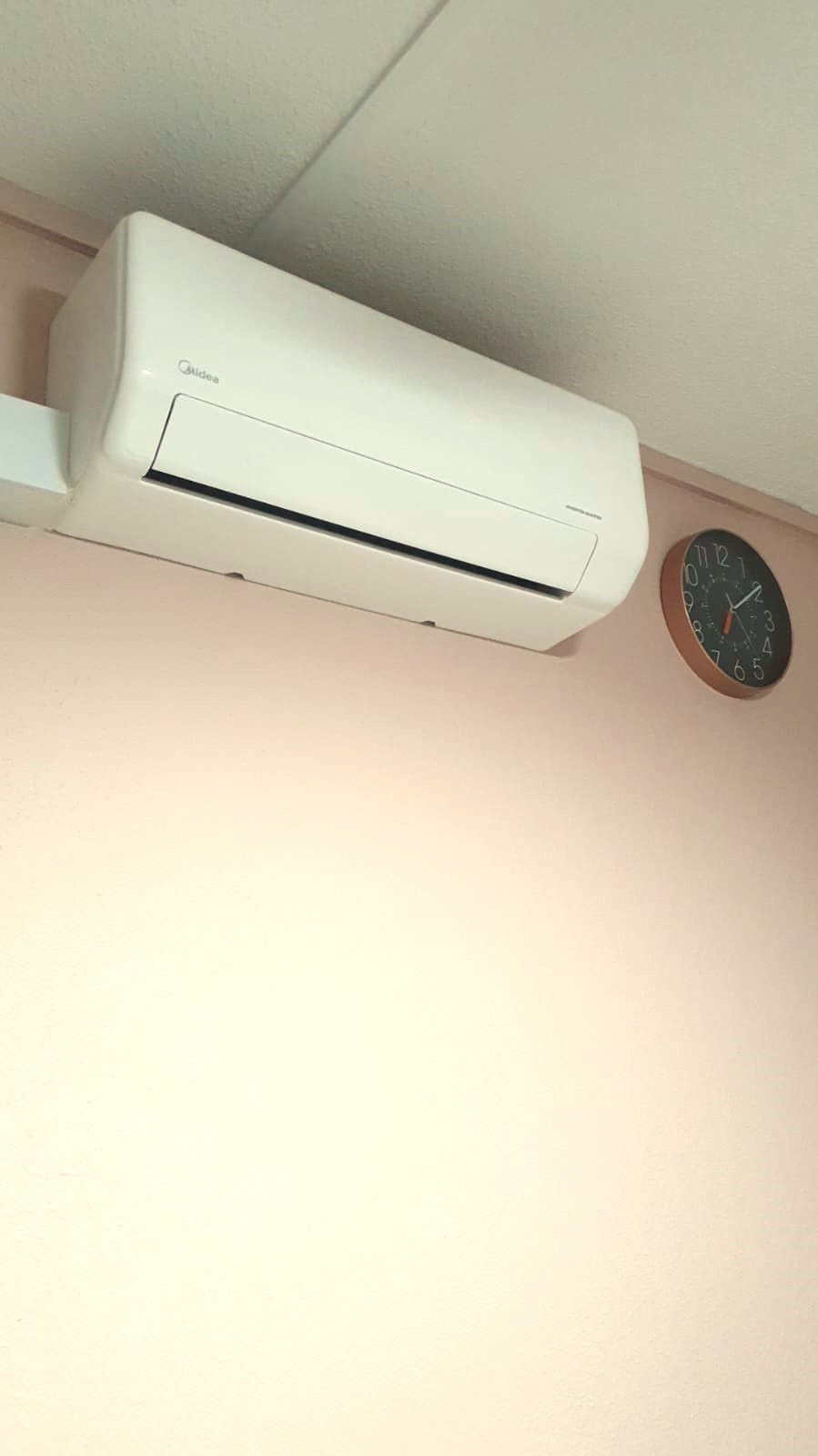 Thumbnail: Common Room for Renat at Blk 411 Bukit Batok West Avenue 4.