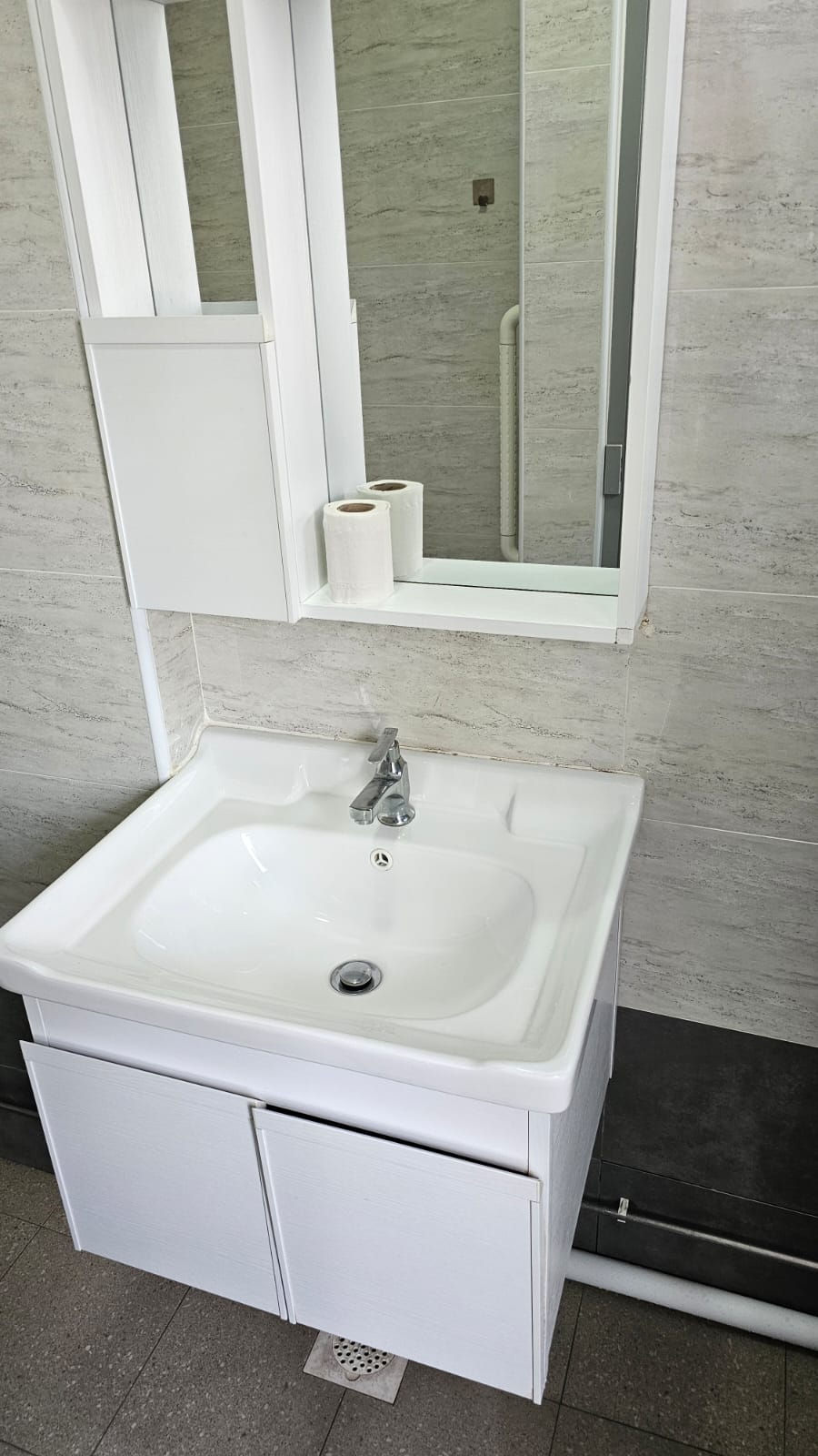 Thumbnail: Common Room for Rent at Blk408 Choa Chu Kang Avenue 3.Near to Choa Chu Kang MRT!