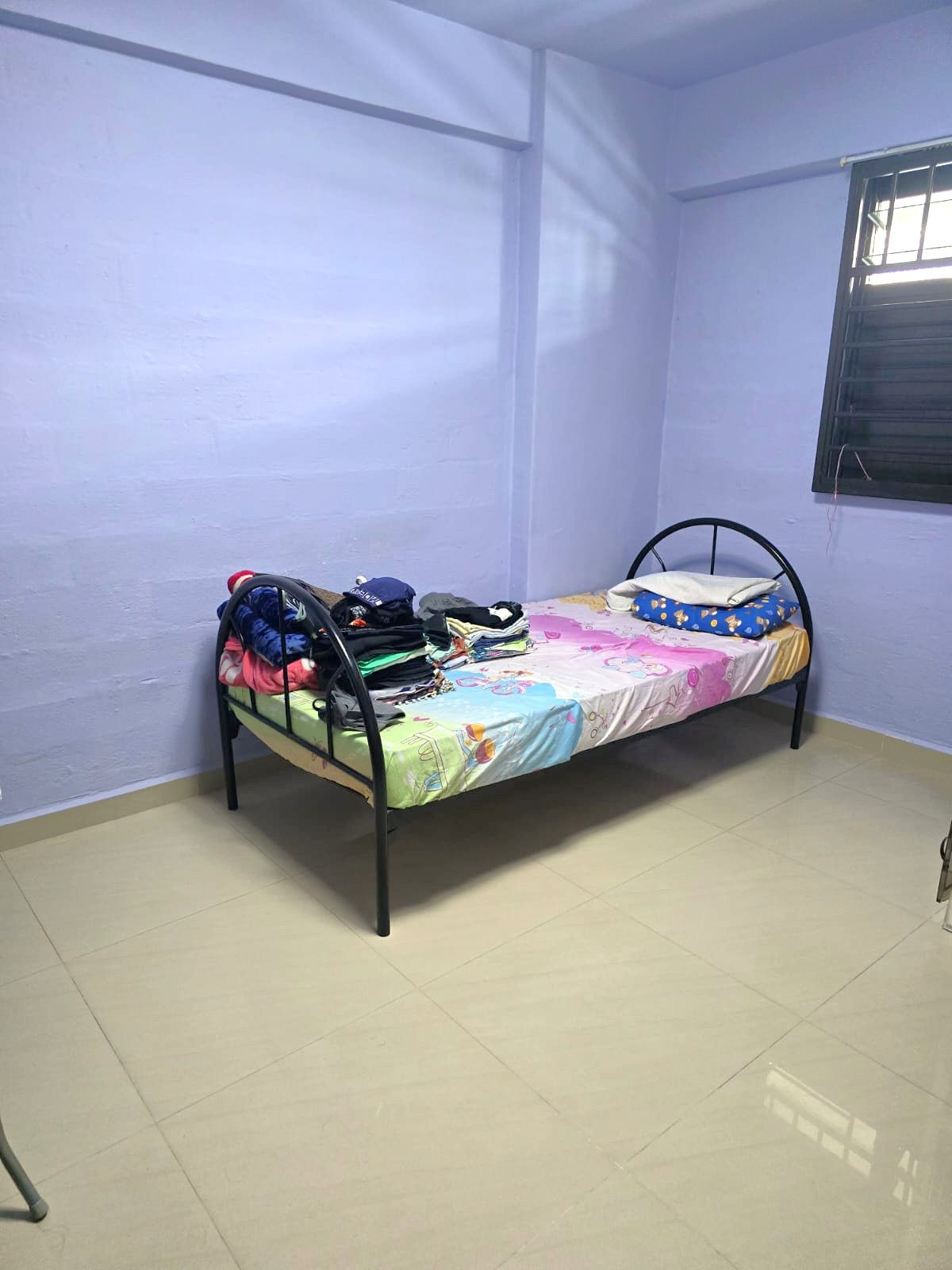 Common Room for rent at Blk 76 Lorong Limau!