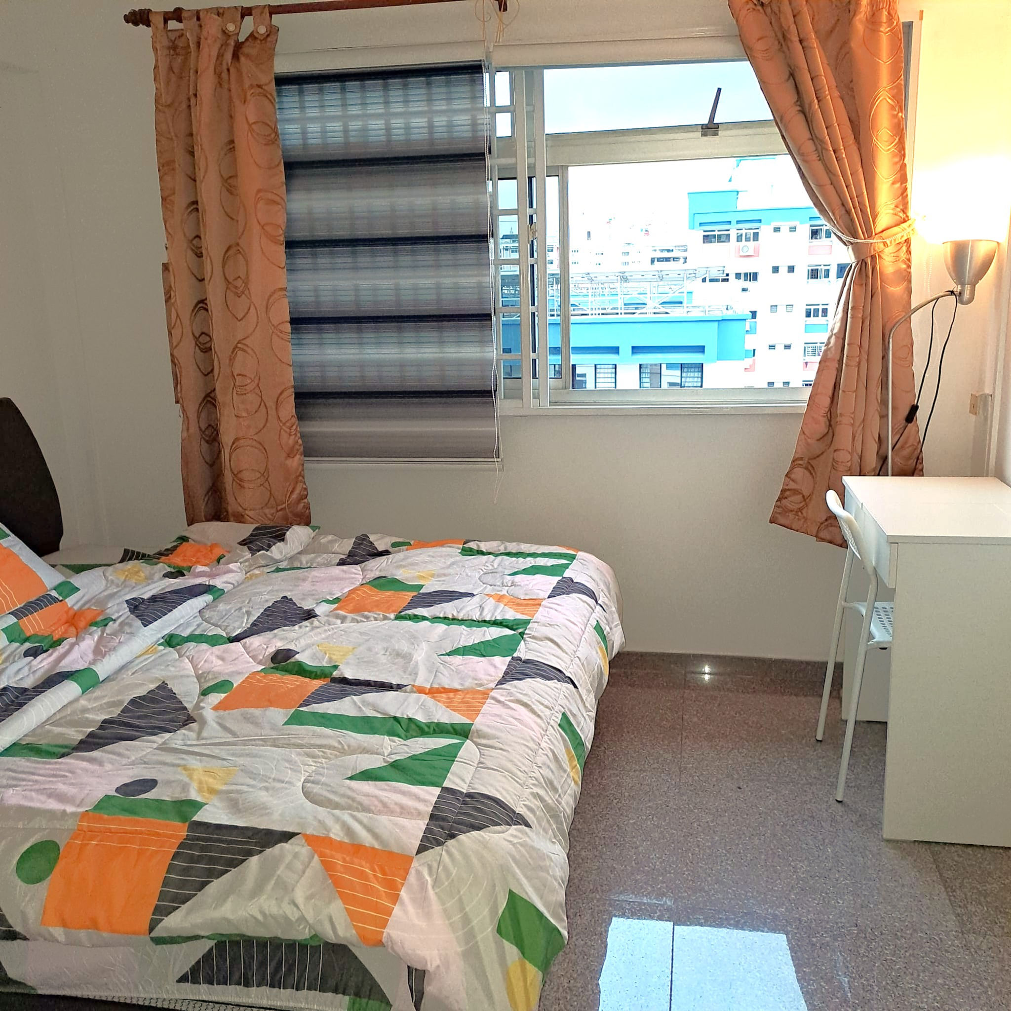 Common Room for rent at Blk 545 Choa Chu Kang Street 52. Own Bathroom!