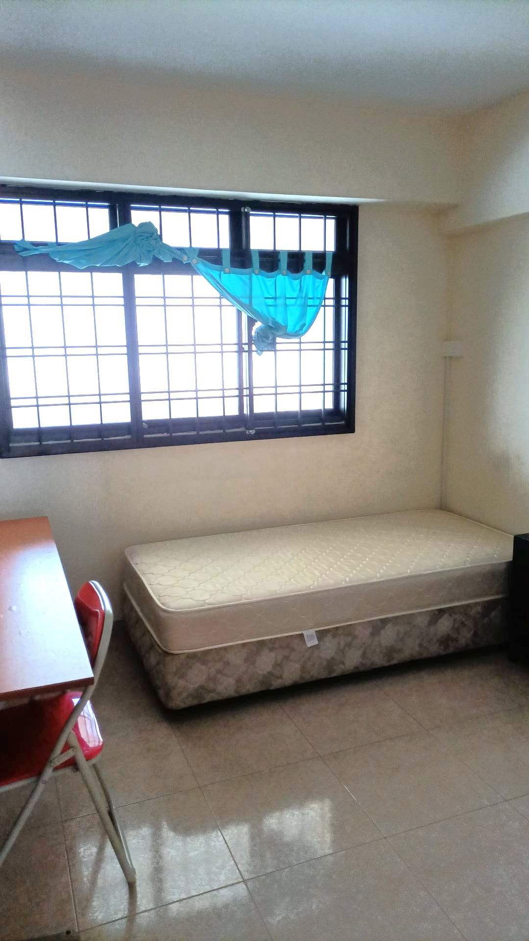 Common Room for rent at 279 Yishun Street 22!
