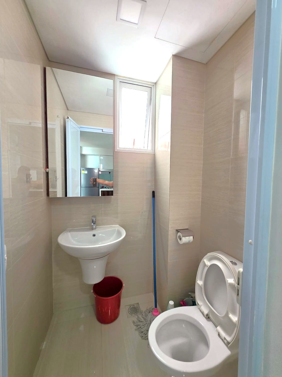 Thumbnail: 2 bedder unit for rent at Rezi 26. Near to Aljunied MRT!