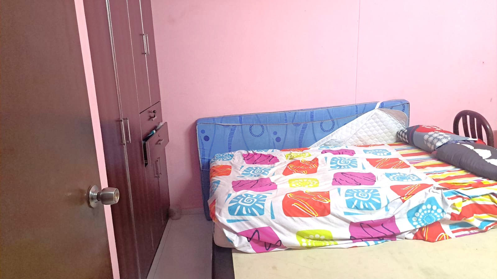 Common Room for rent at Blk 305B Anchorvale Link. Can do Cooking!