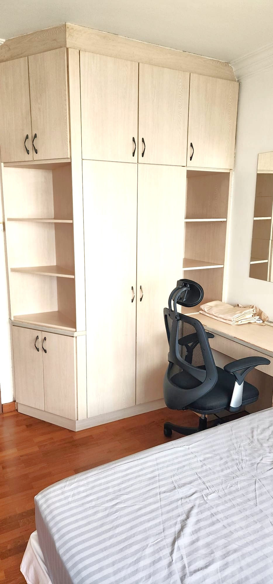 Thumbnail: Common room for rent at Blk 191 Bukit Batok West Avenue 6,. (Female Only)