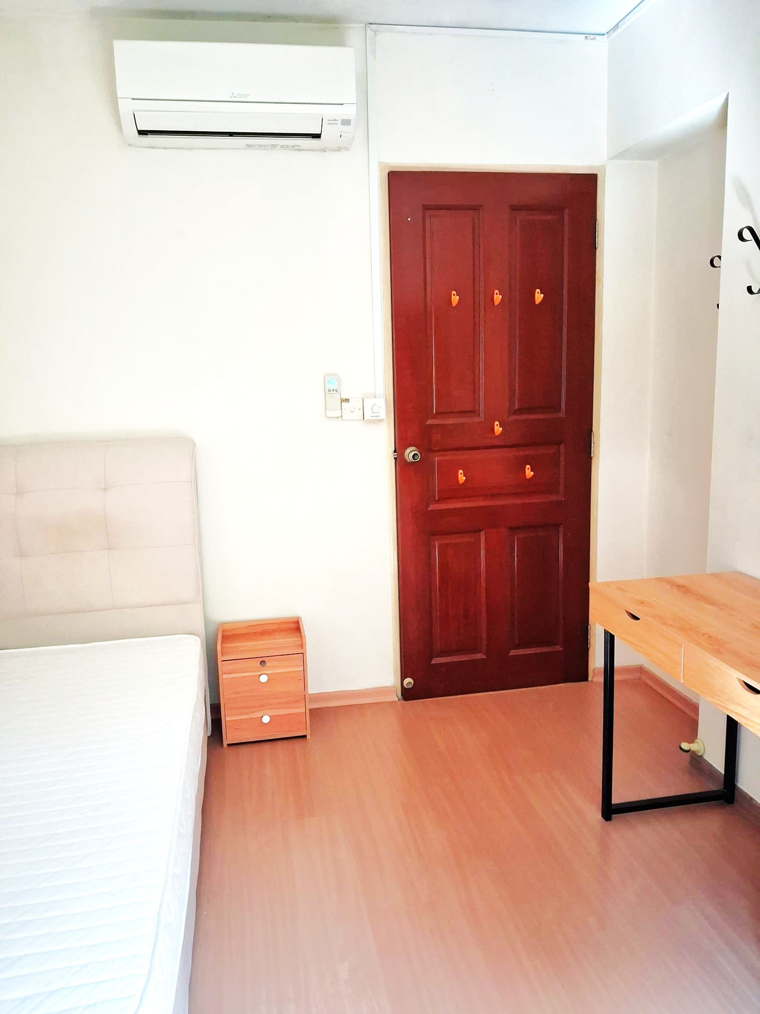Common room for rent at Blk 172C Edgedale Plains,(Single Pax)