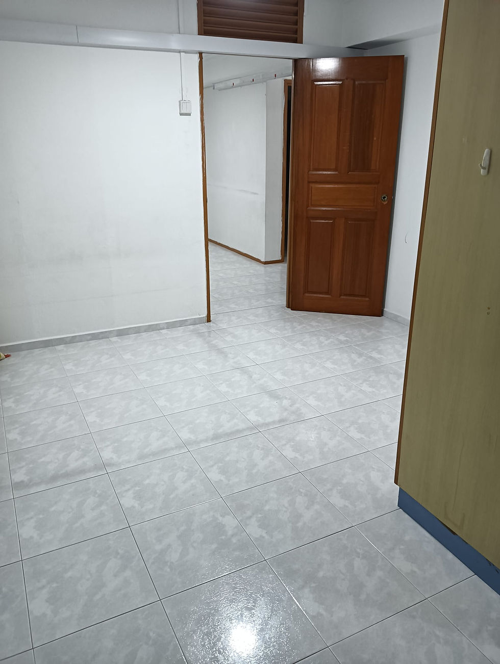 Thumbnail: 2 Common Rooms at Blk 413 Woodlands Street 41. Near Marsiling MRT