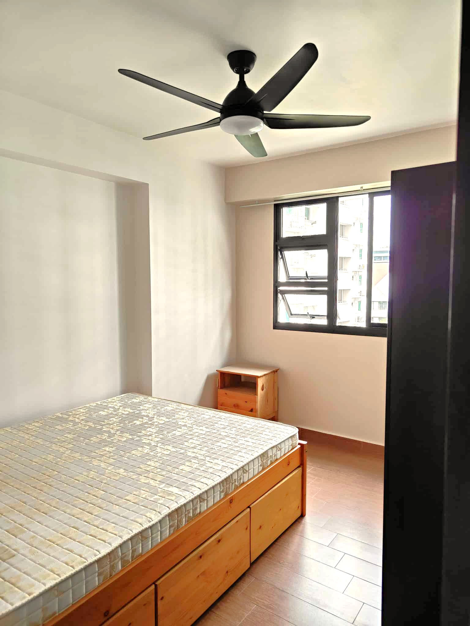 Common Room for rent at Blk 261C Punggol Way. Near to Punggol MRT!