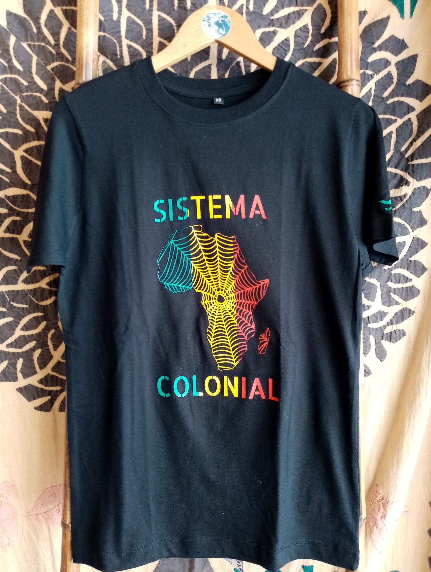 Camiseta Top manta Sistema colonial