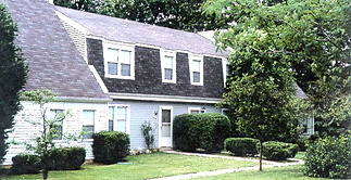 Exterior of Newington Station