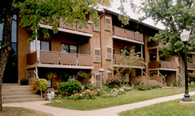 Exterior of Rosedale Manor