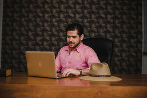Common Mistakes When Starting a Business—and How to Avoid Them for Latino Entrepreneurs