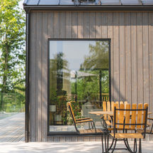 Genomgående ljusinsläpp.