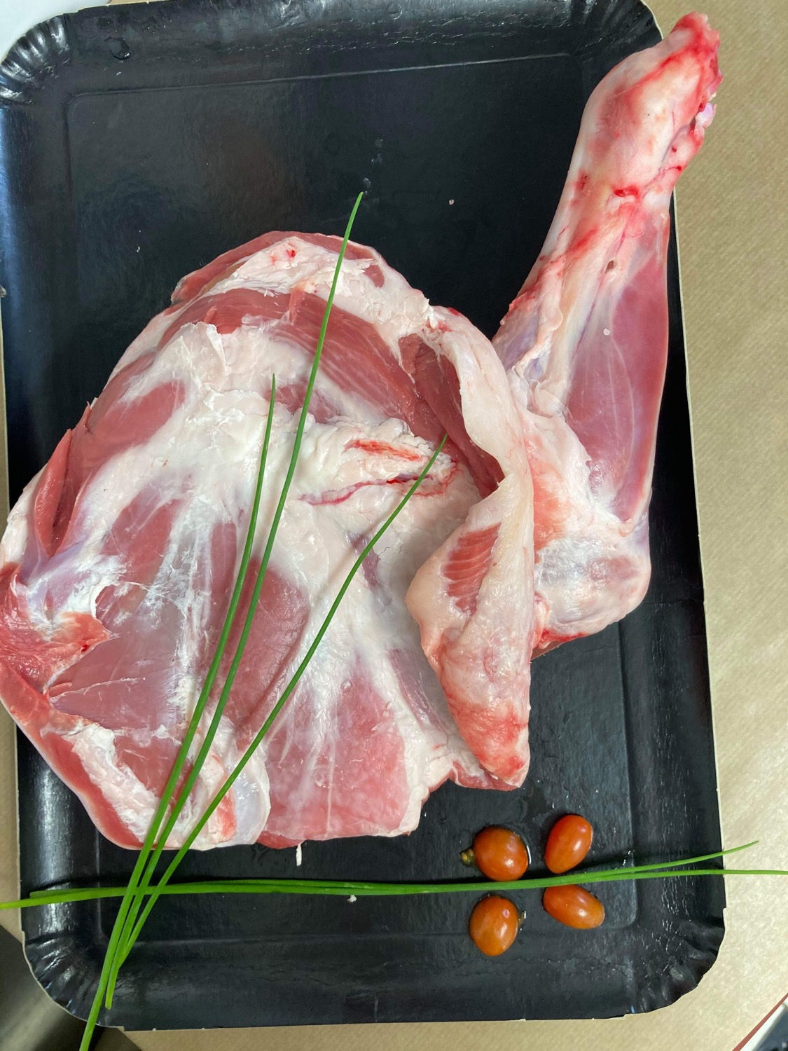 Épaule d’agneau semi désossée