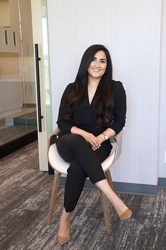 dr. safna jetha kurji dentist calgary .jpeg