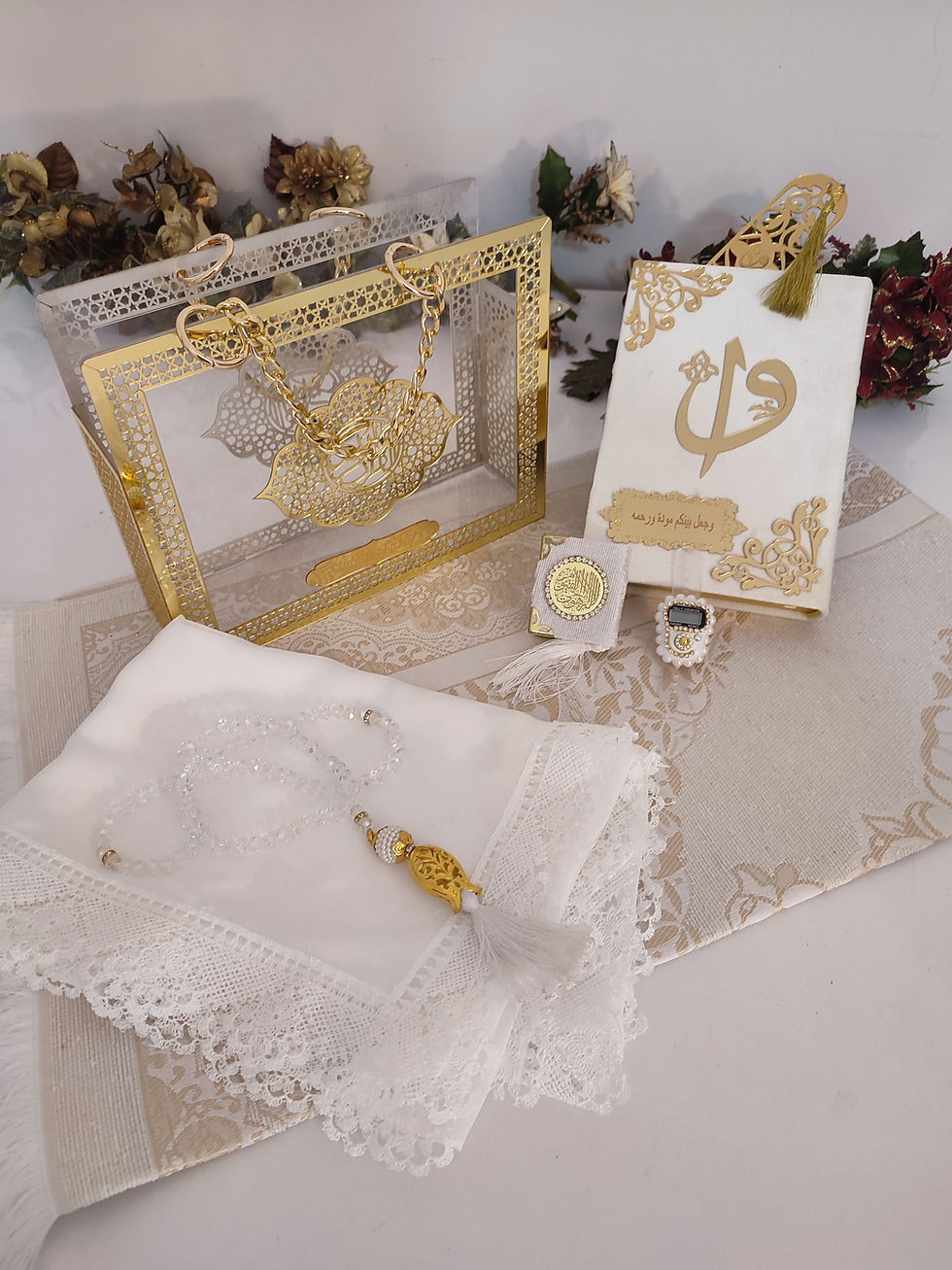 Küçük resim: Pleksi Çantalı Seccade  Set