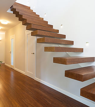 Escaleras de madera modernas