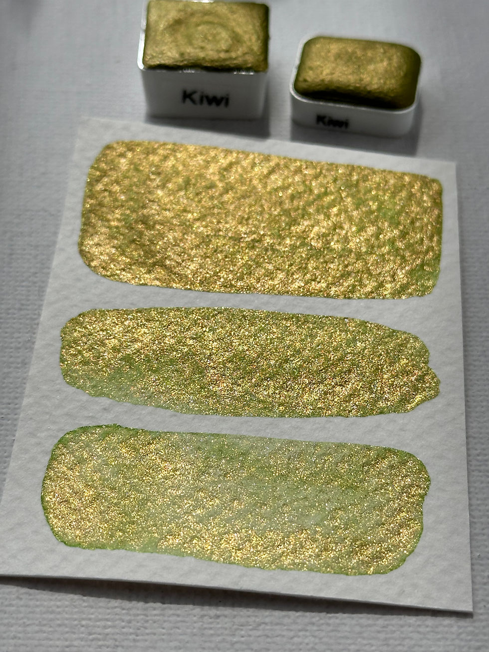 Thumbnail: Acuarela brillante Kiwi