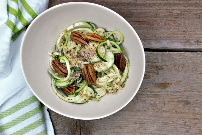 Zoodles mit Cashewsauce