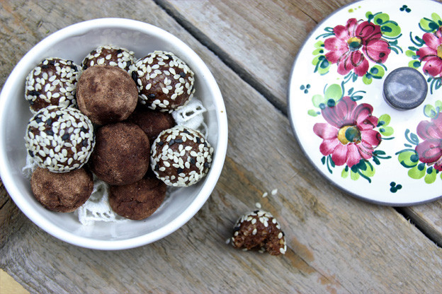 Energiebällchen Paranüsse &amp; Rohkakao