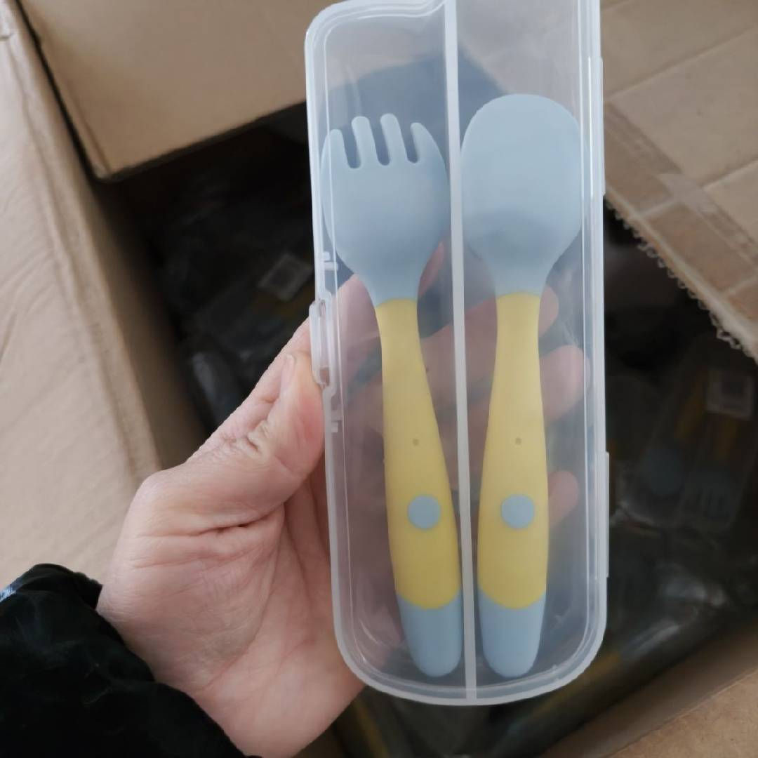 Baby Silicone Spoon and Fork Set with Travel Case